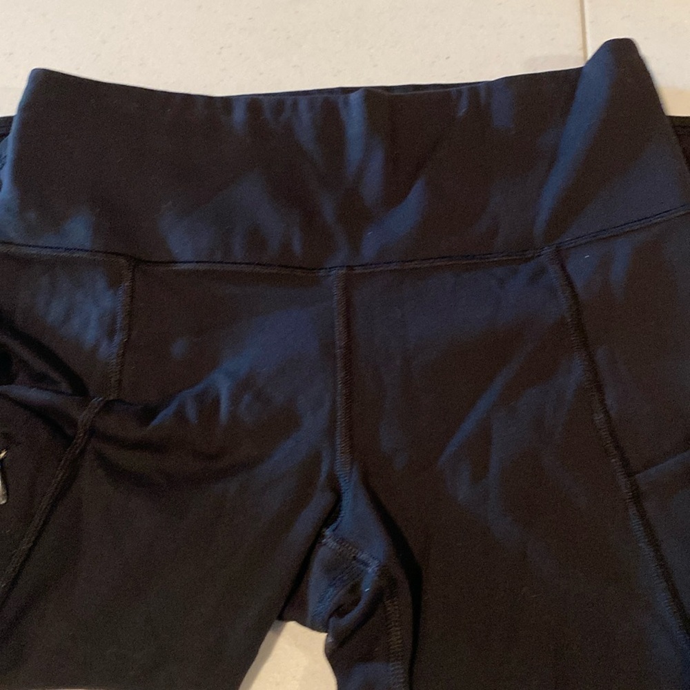 Athleta women’s leggings cropped black size small
